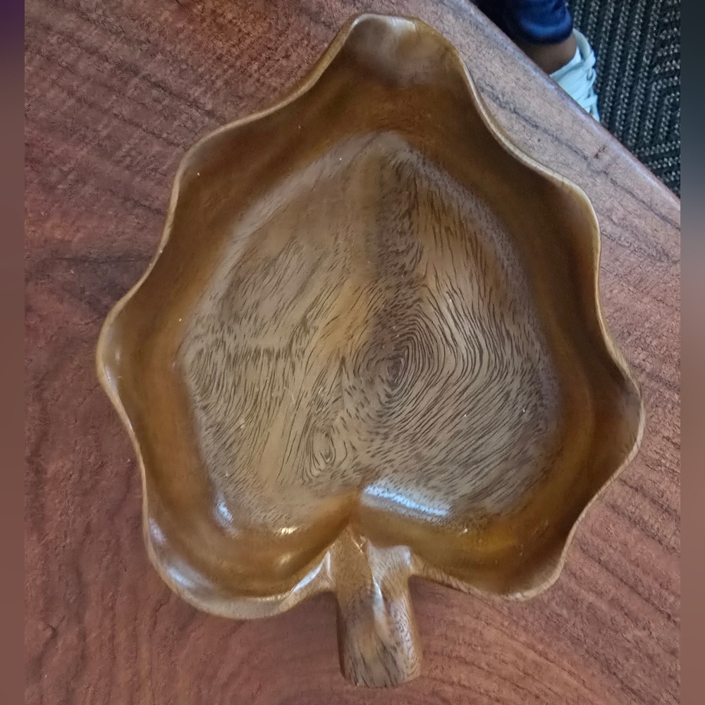 Rustic Leaf-Shaped Wooden Serving Dish